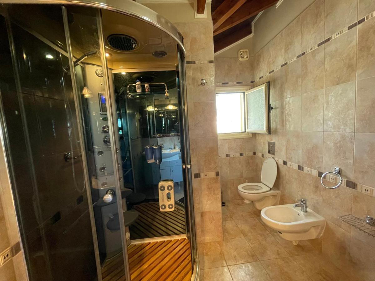 Vila Zahaj Vlorë Exteriér fotografie